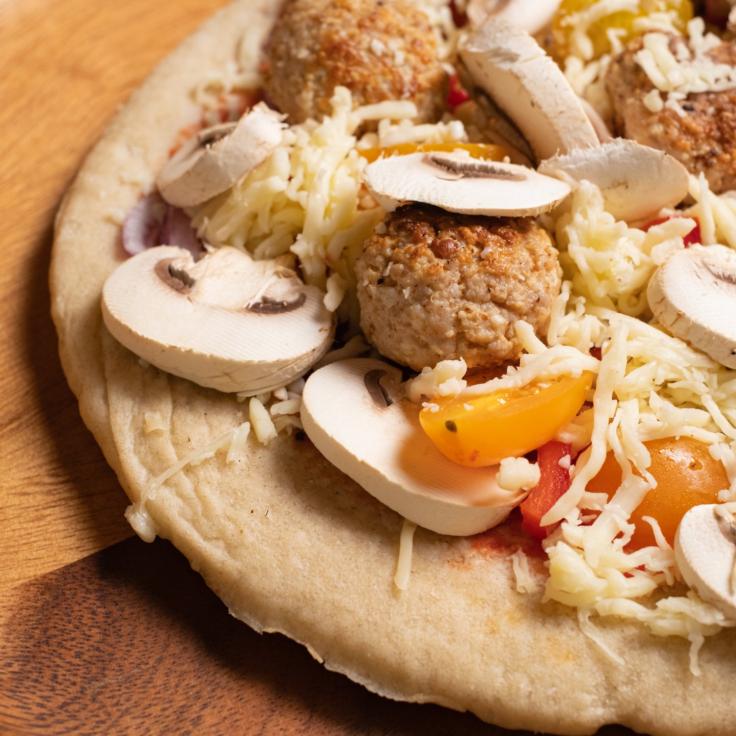 Healthy pizza meatballs